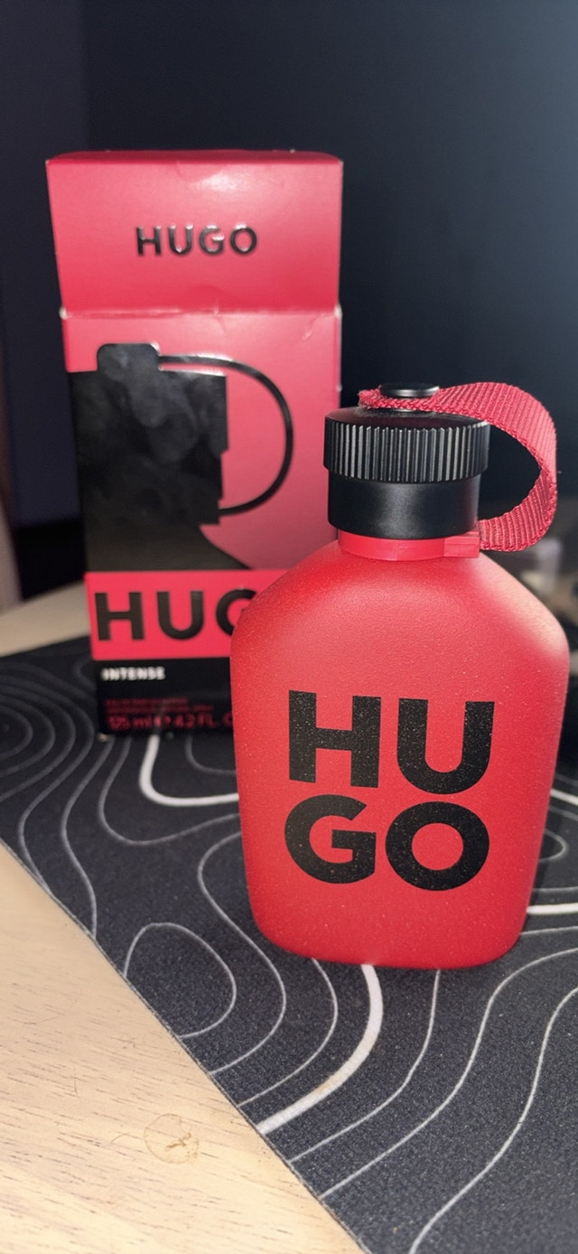 Hugo boss intense Cologne