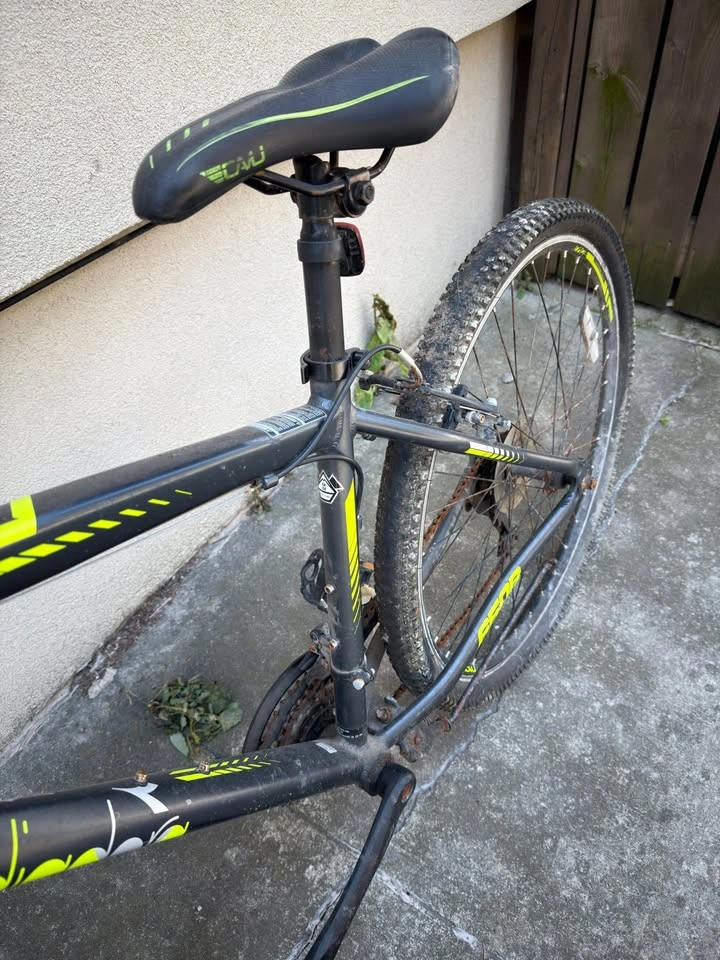 29in Mountain Bike, Shimano Gears, As-Is - photo 2