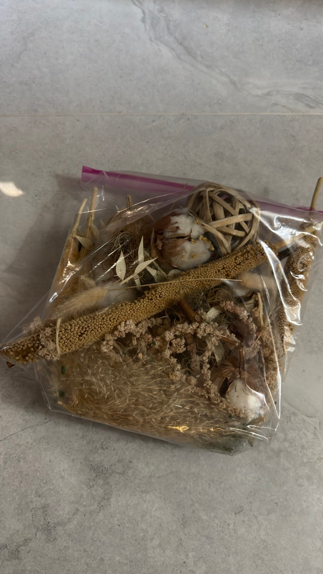 Decorative Dried Floral Arrangement