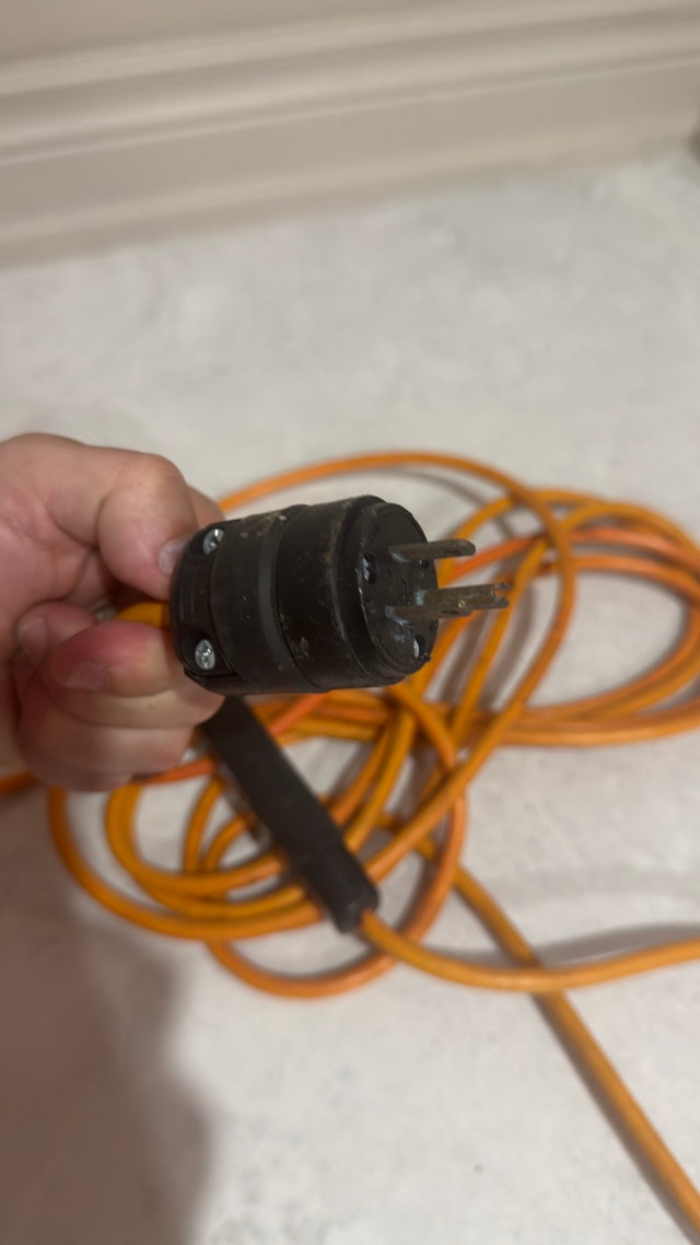 NOMA Extension Cord - photo 4