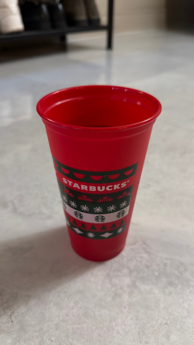 Starbucks Holiday Sweater Reusable Cup