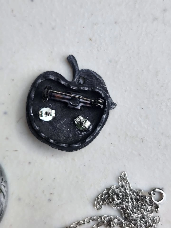 Vintage Torino Apple Jewelry Set - photo 4