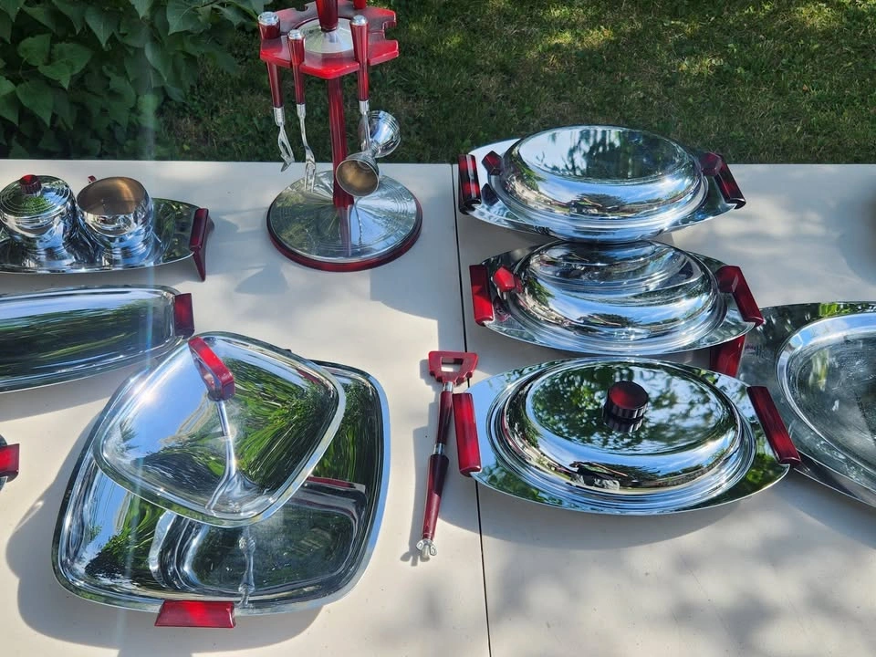 Glo-Hill Gourmates Chrome and Bakelite Set, Large Collection - photo 3
