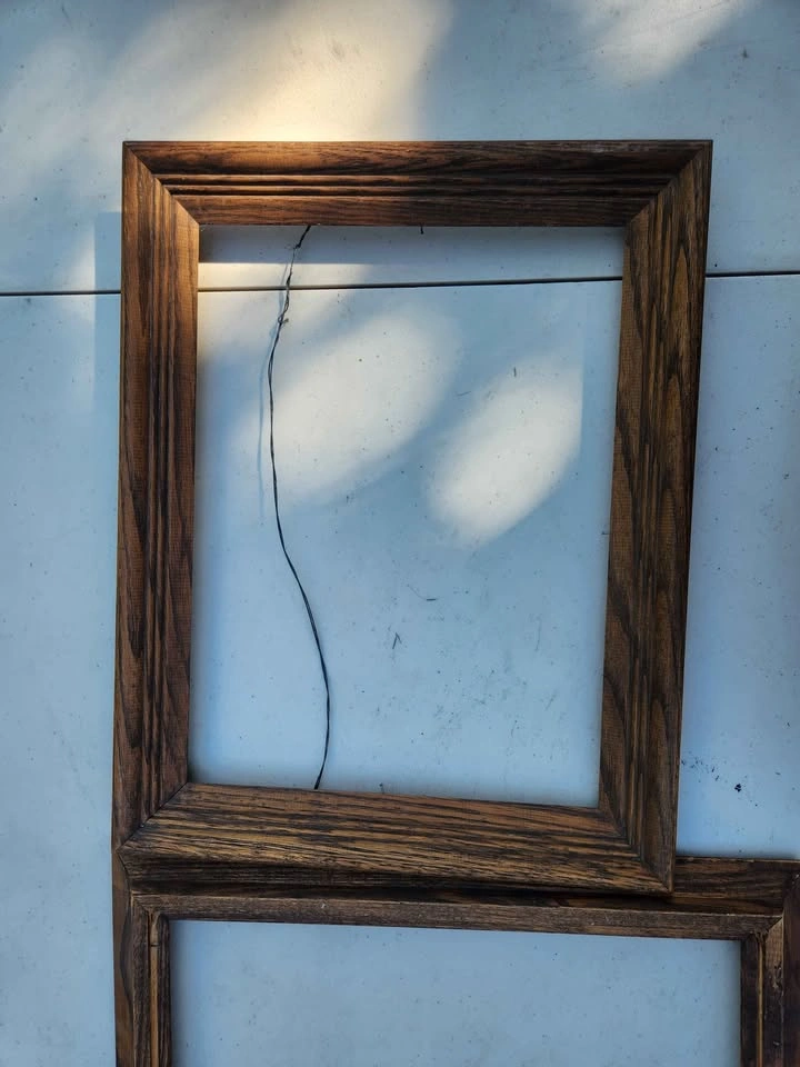Vintage Wooden Picture Frames, set of 2 - photo 3