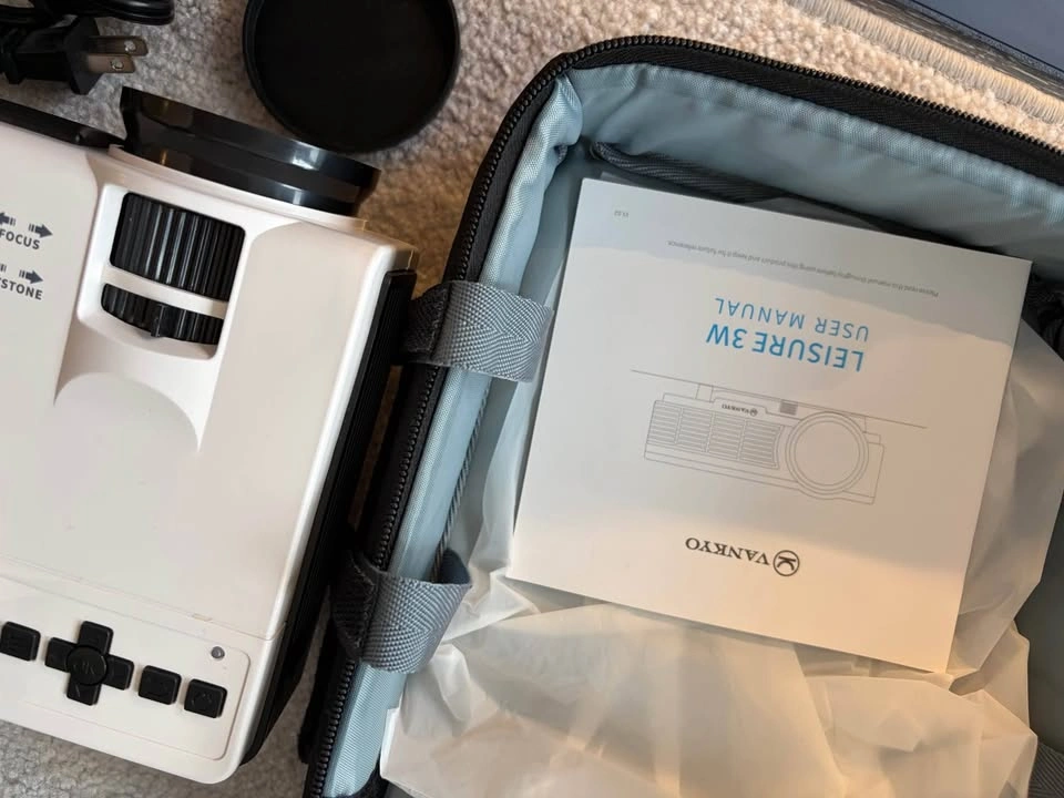 Vankyo leisure 3W mini projector - photo 4