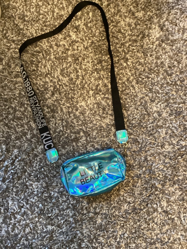 Little beauty sidebag