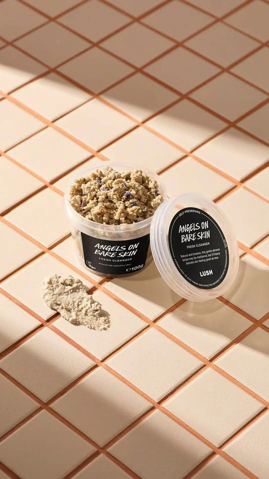 LUSH New Angels on Bare Skin Cleanser - photo 2
