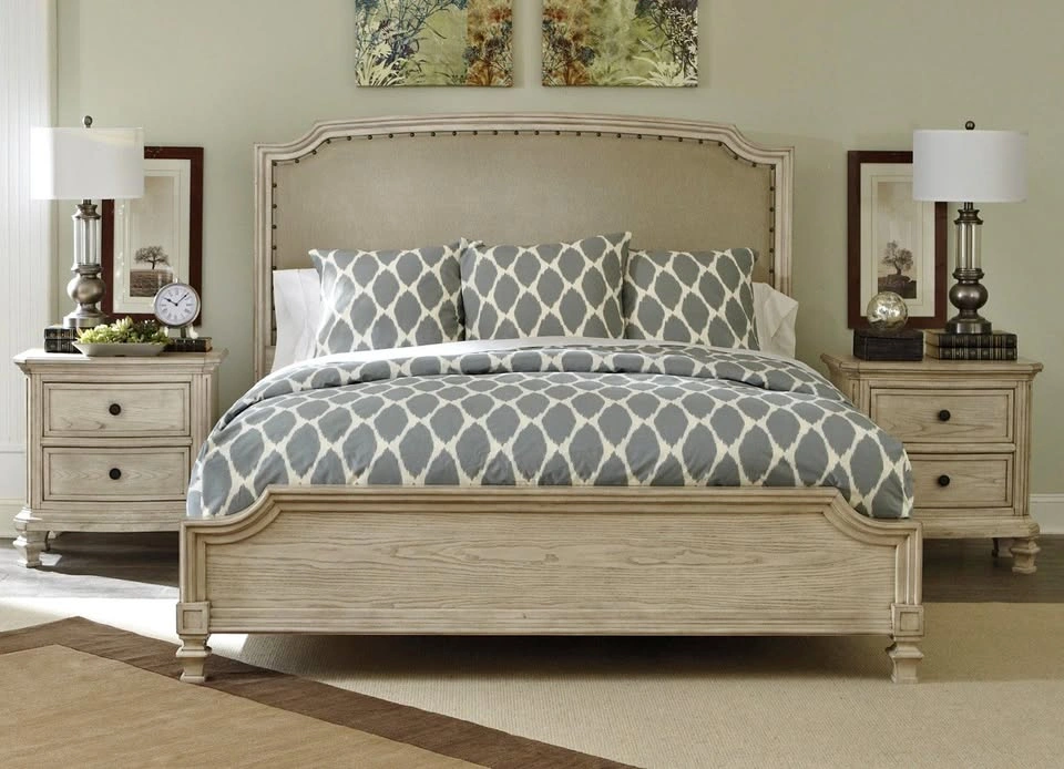 Ashley Demarlos Queen Size Bedroom Set