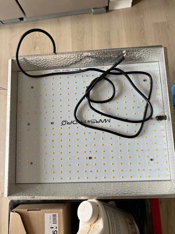 Mars Hydro Grow Light