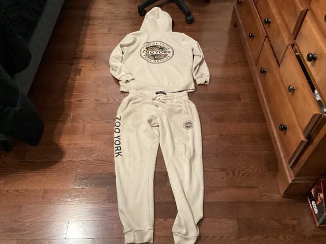 Zoo York Track suit with additional pants - photo 2