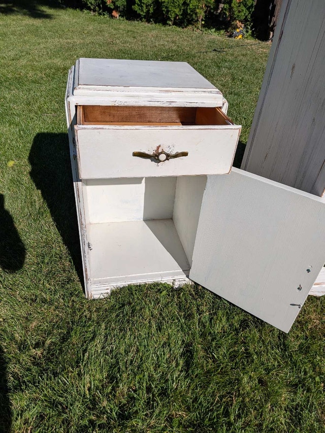 Dresser & Nightstand - photo 4