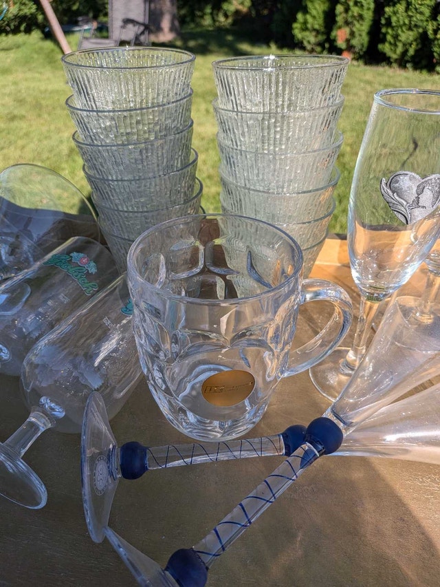 Collection of Drinking Glassware - photo 4