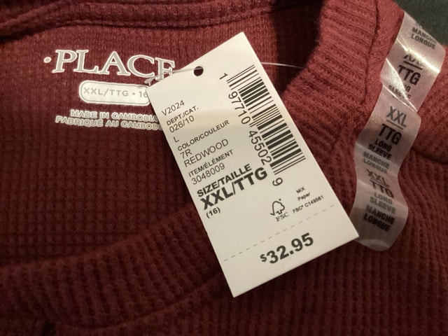 Red Sweatshirt - photo 2