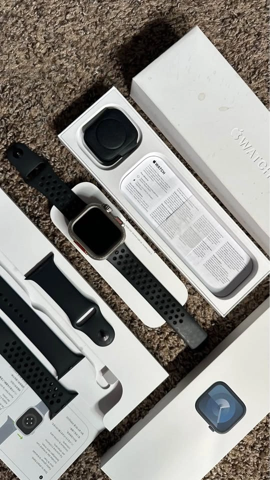 Apple iWatch Series 9 45mm - photo 2