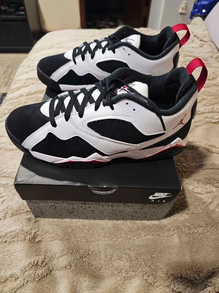 Brand new Jordan MVP 92 Size 9 black & white colorway - photo 2