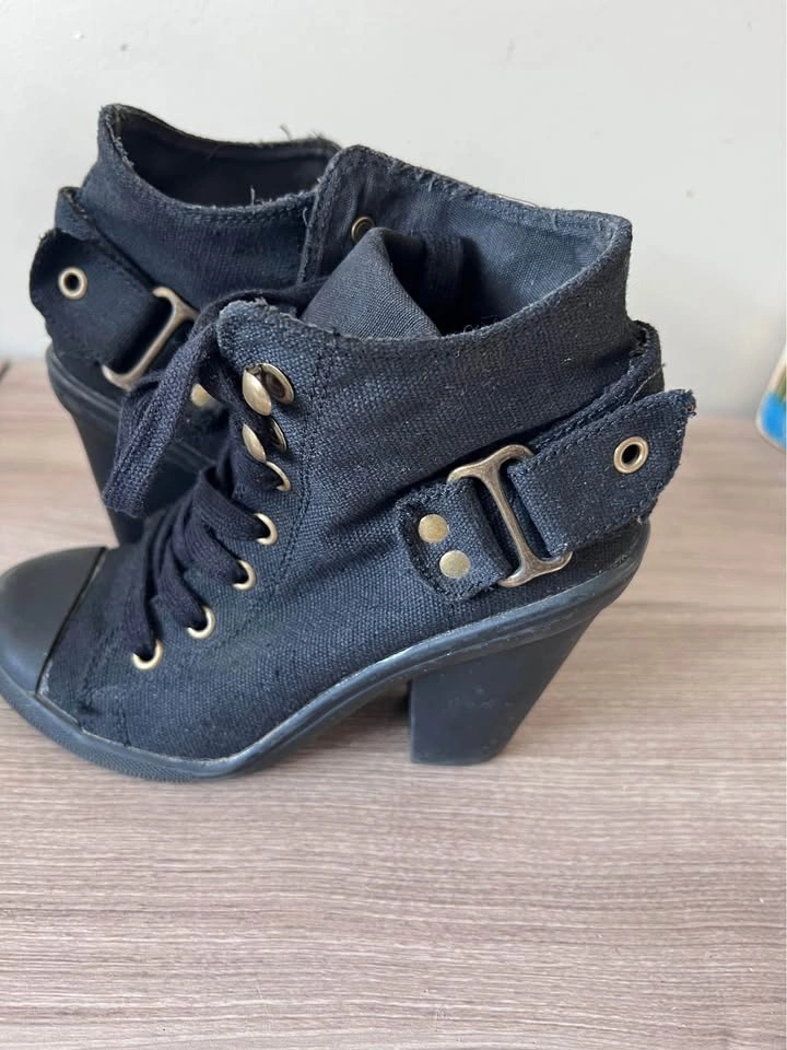 Call It Spring Heeled Boots - photo 5