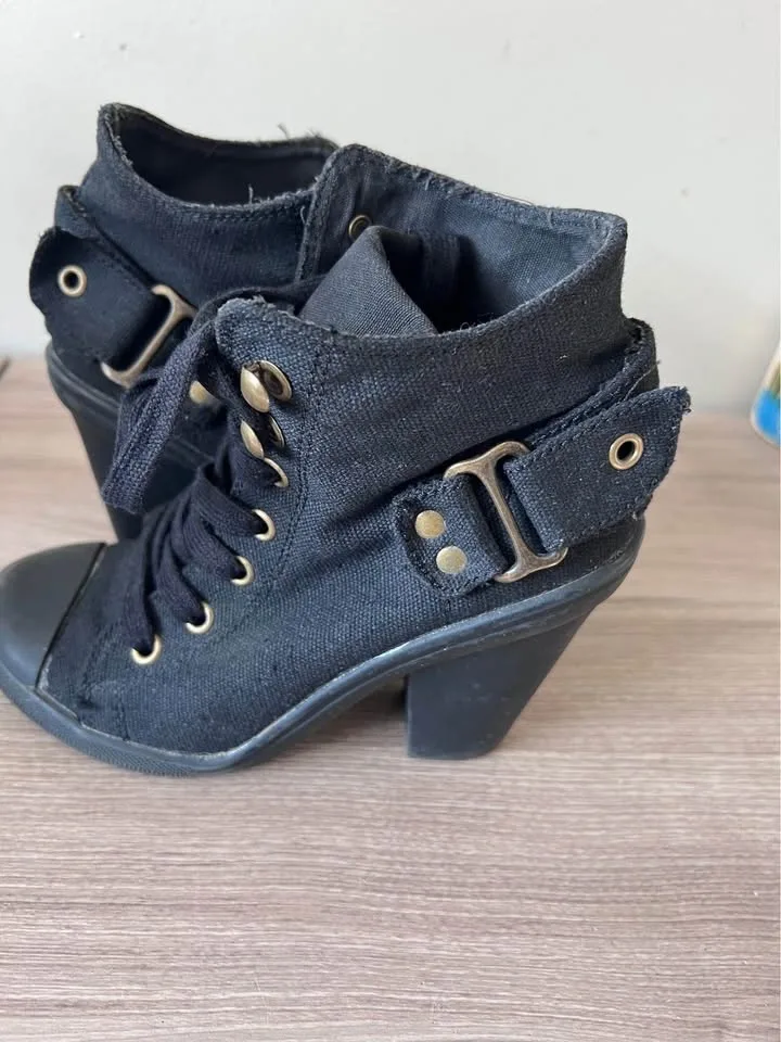 Call It Spring Heeled Boots - photo 5