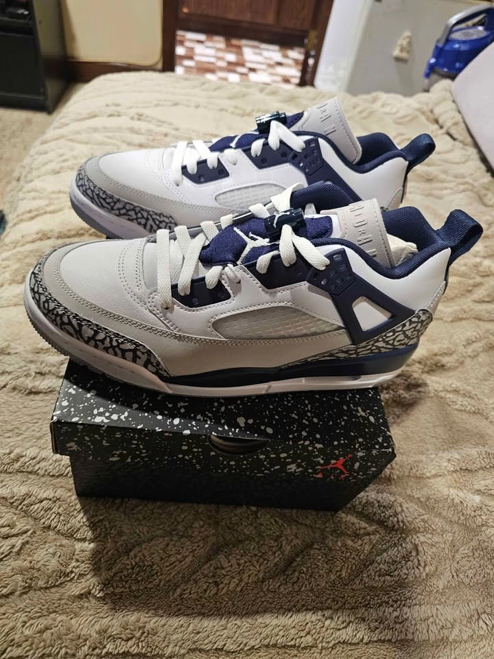 Brand New Jordan Spizike Low (White Midnight Navy) - photo 2