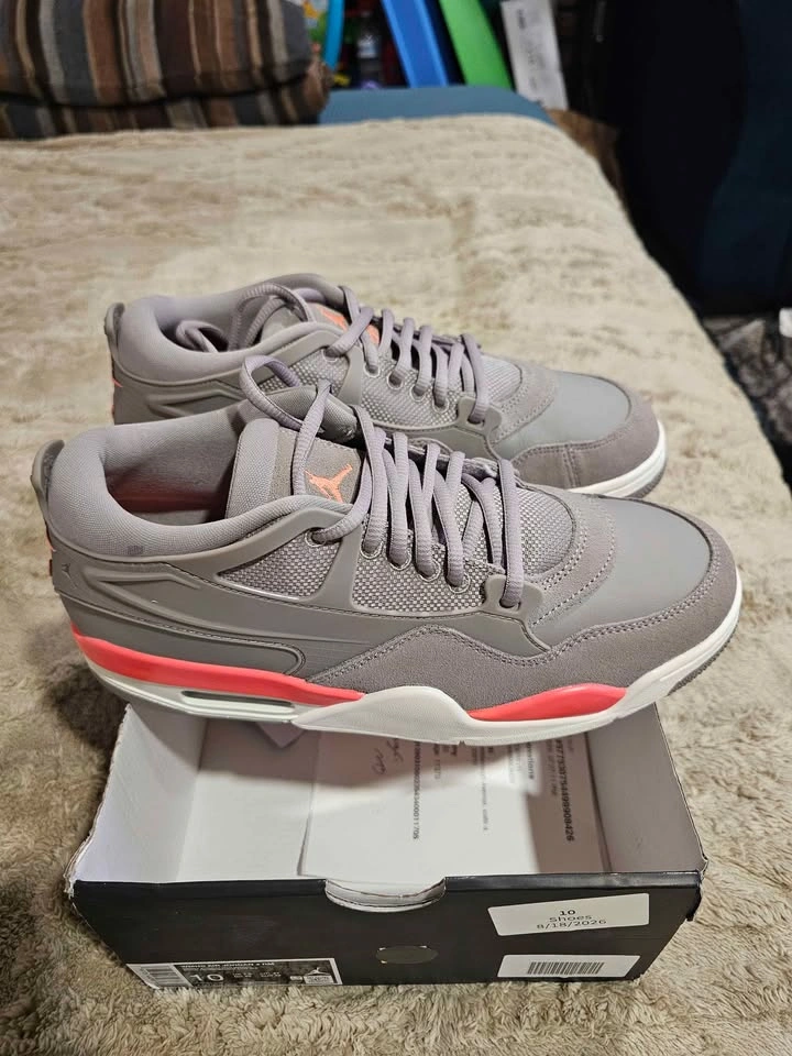 New Air Jordan 4 RM - photo 3