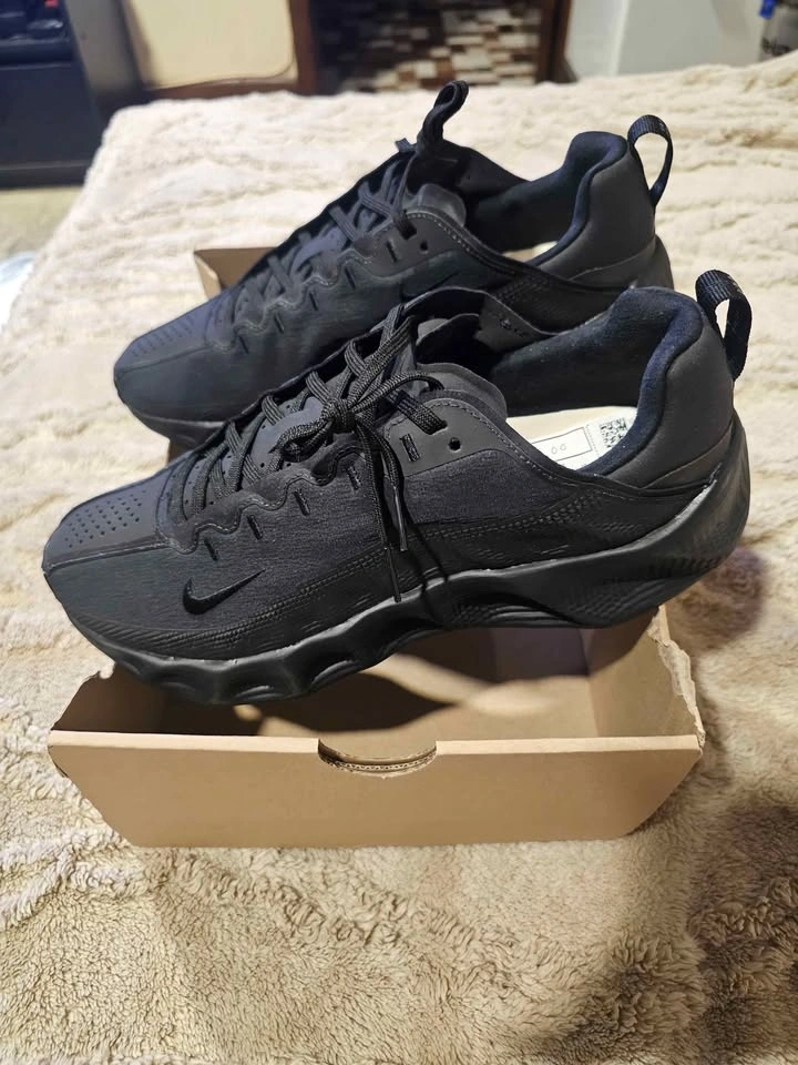 Brand New Nike Ava Rover - photo 3