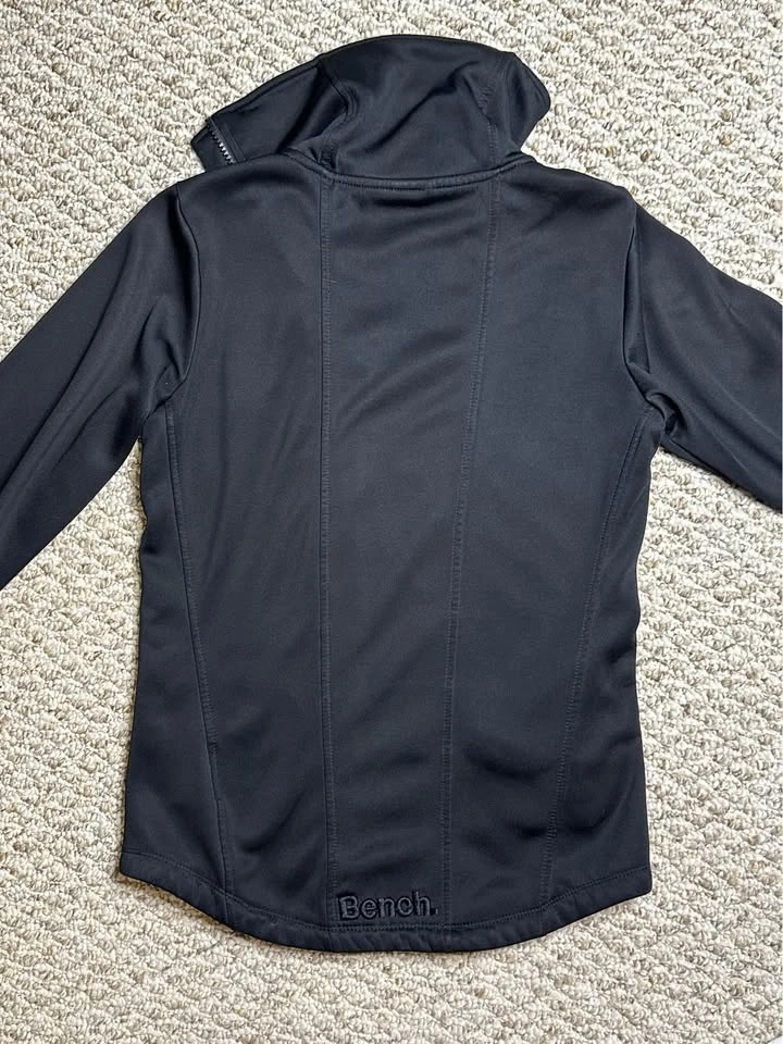 Bench Zip up Jacket Women’s Small - photo 3