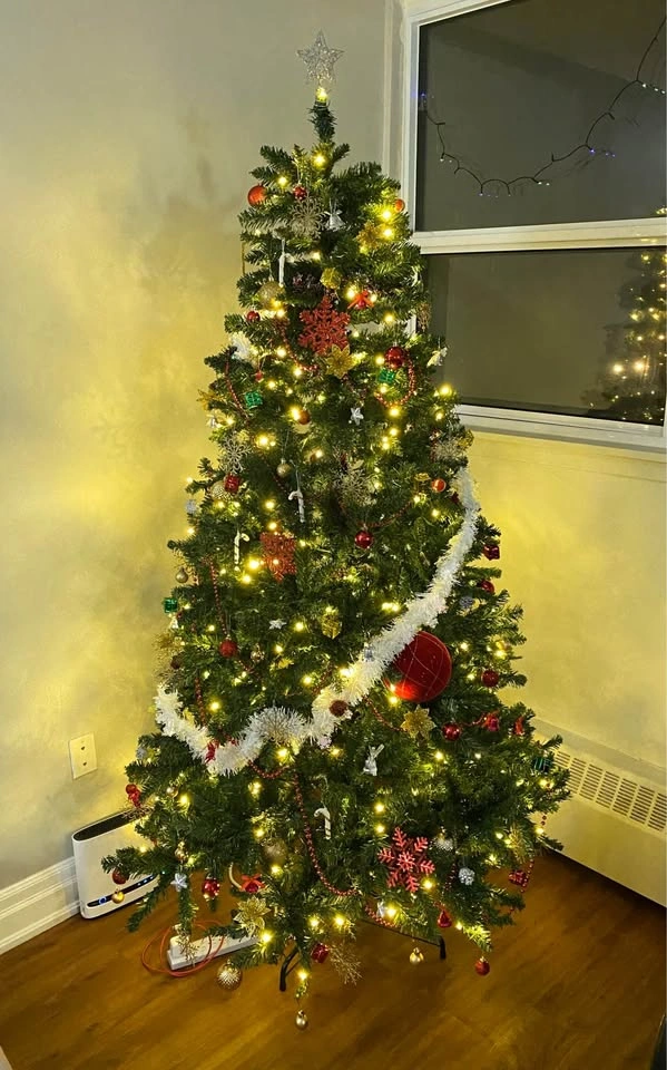 7 Feet Tall Pre Lit Christmas Tree - photo 3