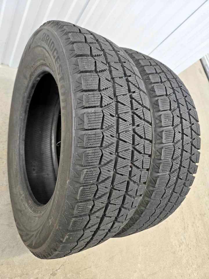 Bridgestone Blizzak Winter Tires 225/65R17