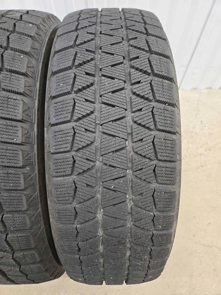 Bridgestone Blizzak Winter Tires 225/65R17 - photo 5