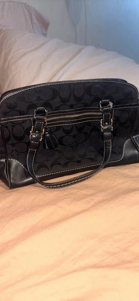 COACH SIGNATURE SATCHEL - photo 2