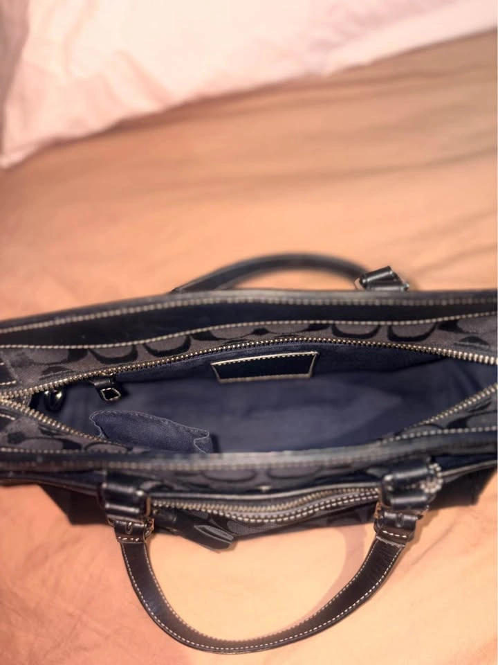 COACH SIGNATURE SATCHEL - photo 4