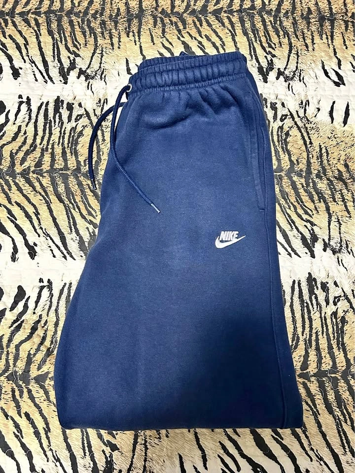 Nike Sweatpants