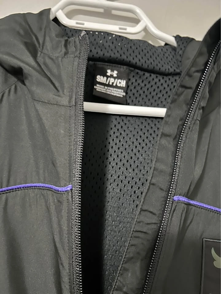 Under Armour Project Rock Quarter Premium Zip Windbreaker - photo 4
