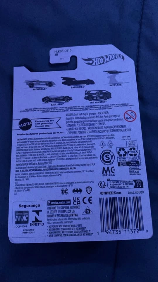Hot Wheels Batmobile Toy Car - photo 2