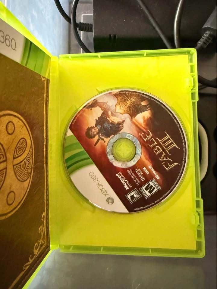 Xbox 360 Slim Bundle - photo 5