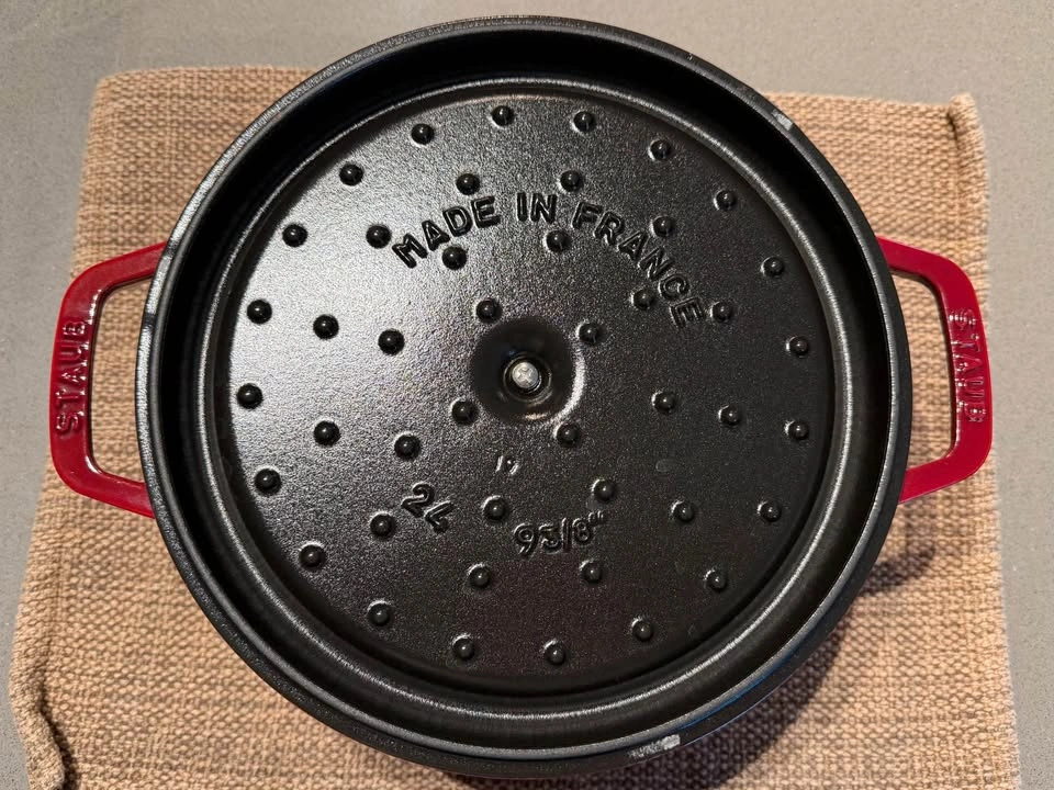 Staub Round Cocotte 24cm (9⅜”) - photo 2