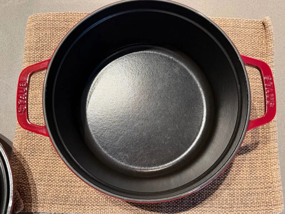 Staub Round Cocotte 24cm (9⅜”) - photo 3