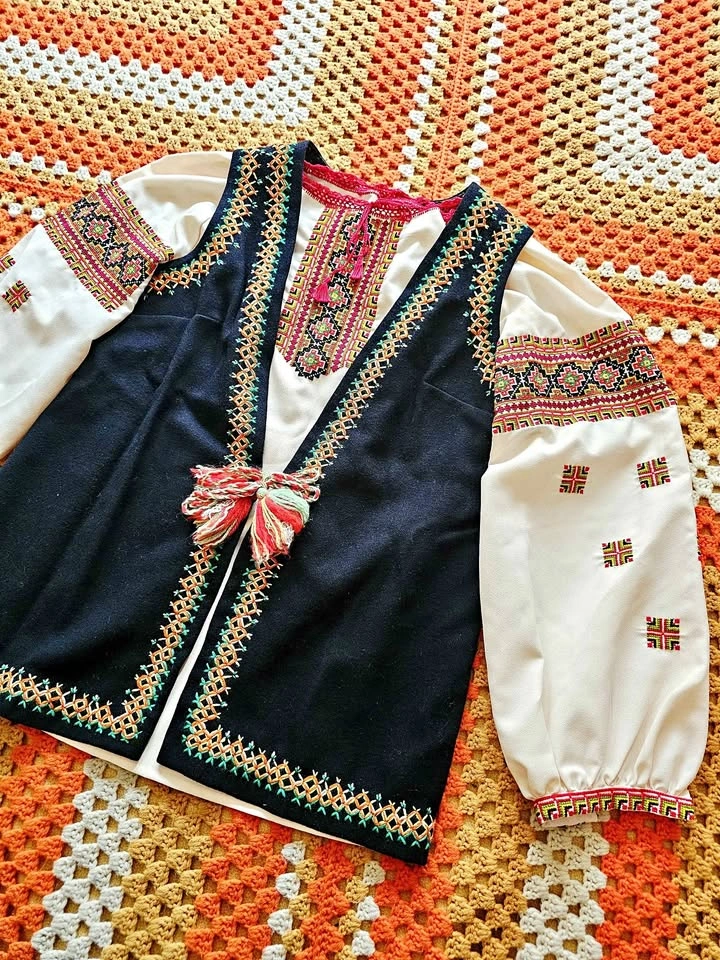Vintage Ukrainian Folk Costume Vyshyvanka Shirt & Wool Vest