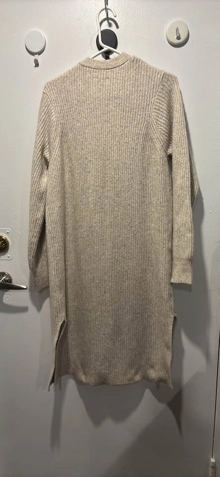 Jessica Simpson long sweater/cardigan - photo 4