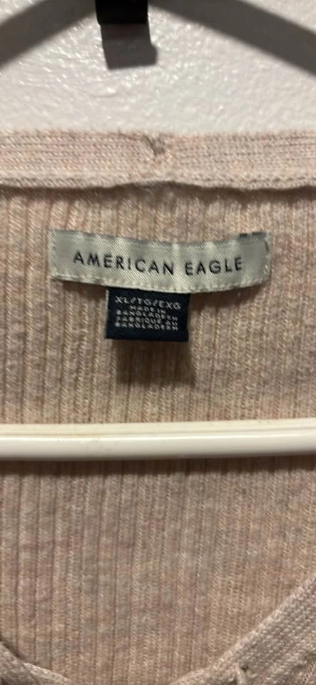 American Eagle top - photo 2