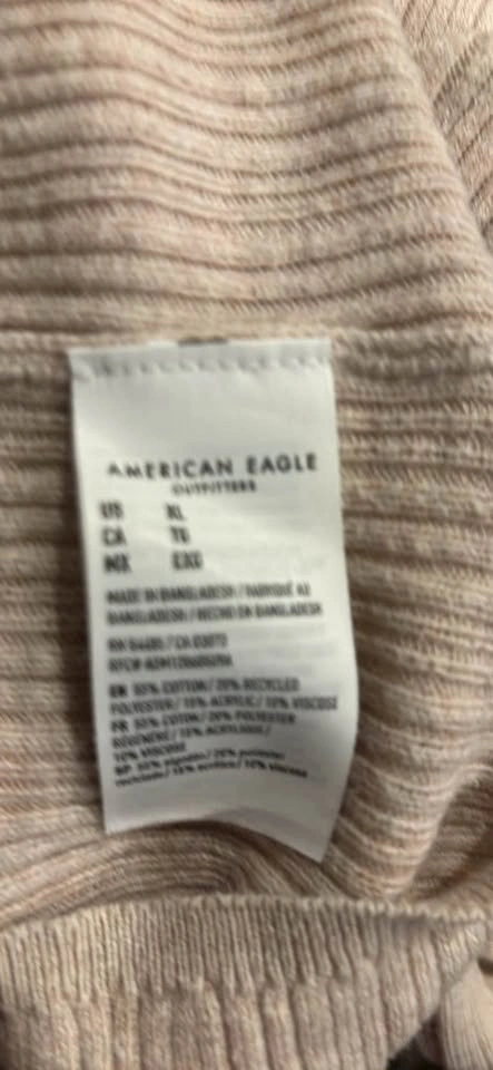 American Eagle top - photo 5