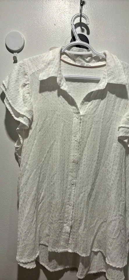 Short sleeve top