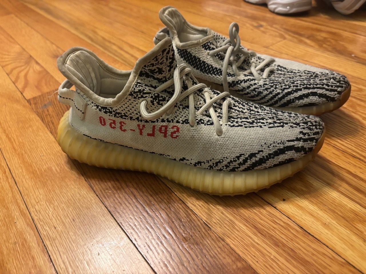 Adidas Yeezy Boost 350 V2 Zebra - photo 3