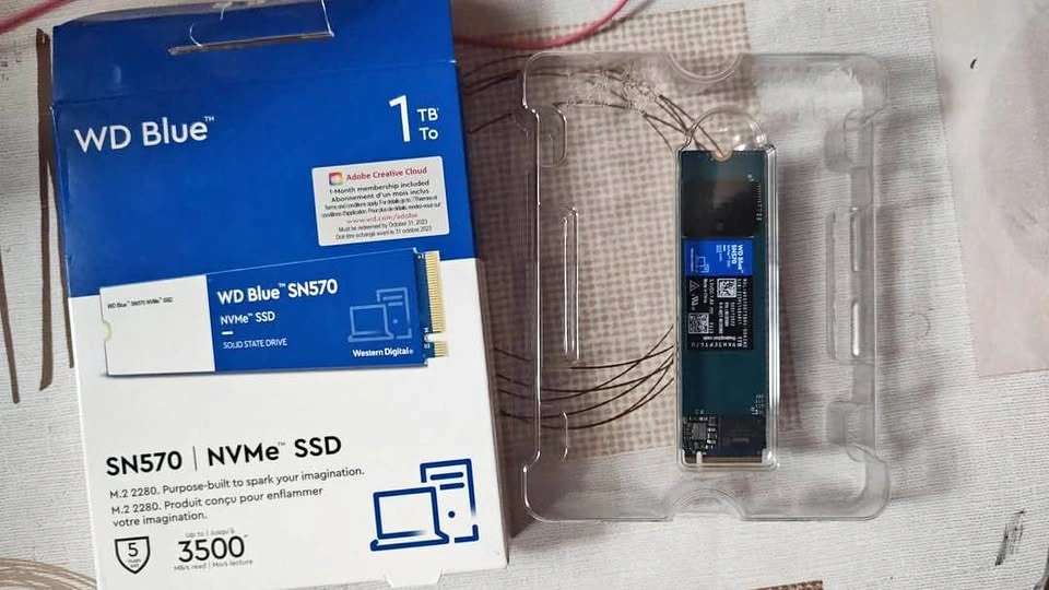 NVMe SSD 1 TB (Western Digital SN570)