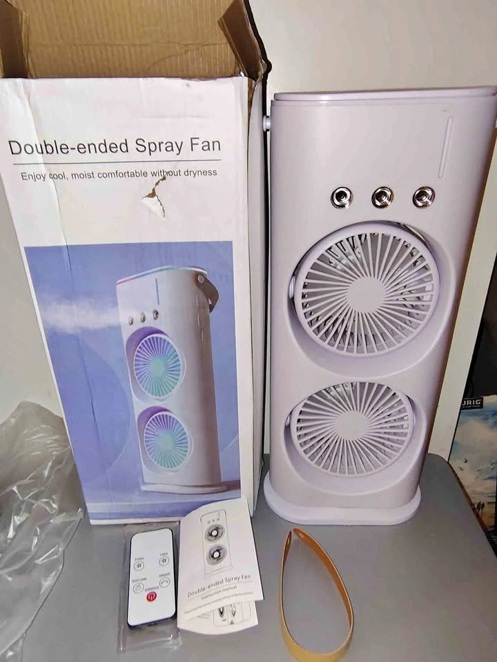 Double-Ended Spray Fan with Remote