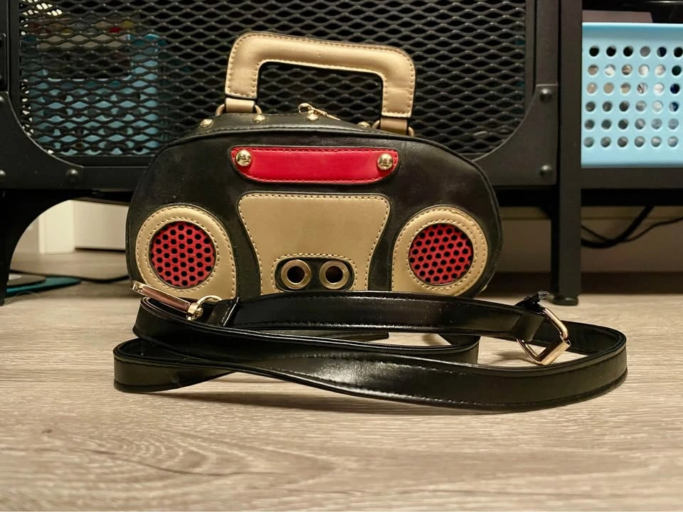 Mini stereo purse - photo 3
