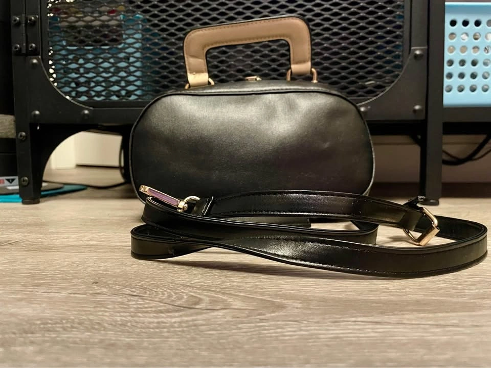 Mini stereo purse - photo 4