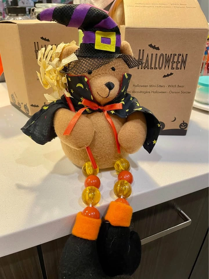 Halloween Mini-Sitters Witch and Pumpkin Bears - photo 3