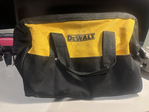 DEWALT DCB1106 20V MAX 6A Lithium-Ion Battery Charger w/ 20V Bat - photo 2