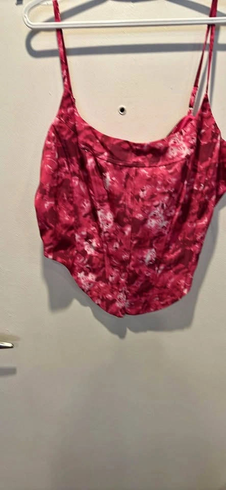 Stylish crop top