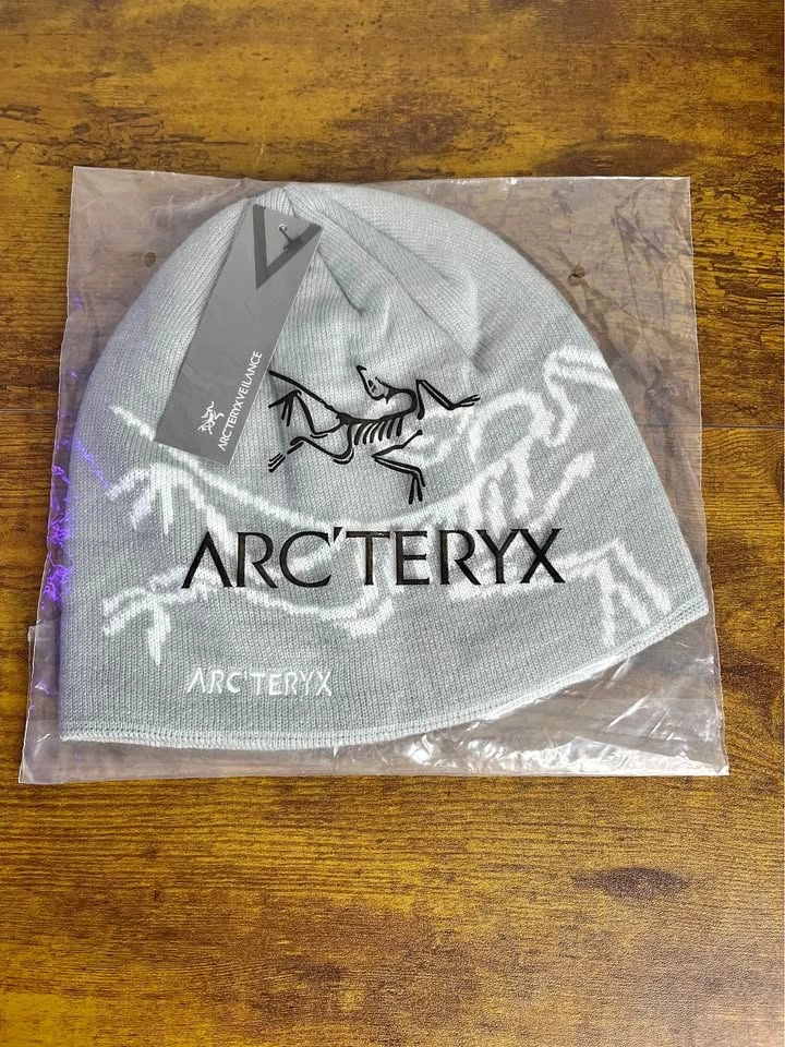 Arc'teryx Beanie Bird head toque